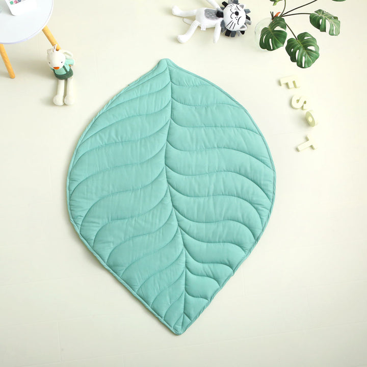 Chervil Leaves Baby Playmat, Size 143-105 cm Front 3