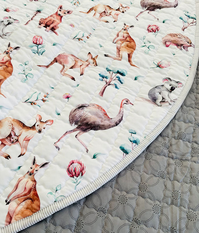Aussie Animals & Tree Round Baby Playmat 150 cm diameter side view