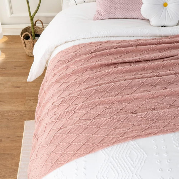 Knit Throw Blanket with Tassels in Rose Color Size 130-150 cm
