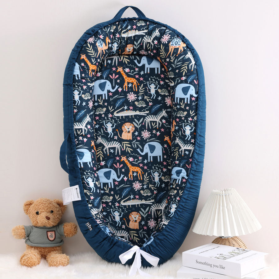 Wildlife Leaves Baby Nest Lounger Front