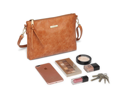 Aaryaa Nappy Clutch - Tan