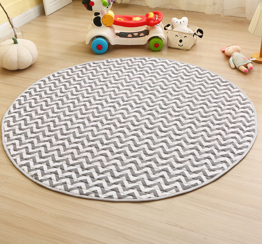 Emerson Grey Chevron Round Baby Playmat 150 cm Diameter - front