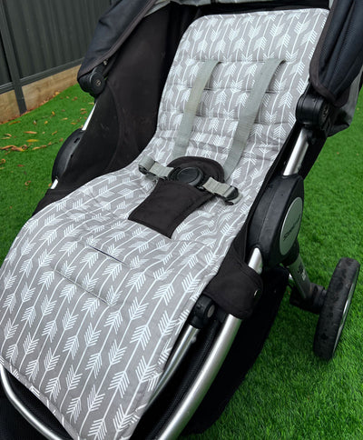 Grey Arrows Reversible Pram Liner Side 1