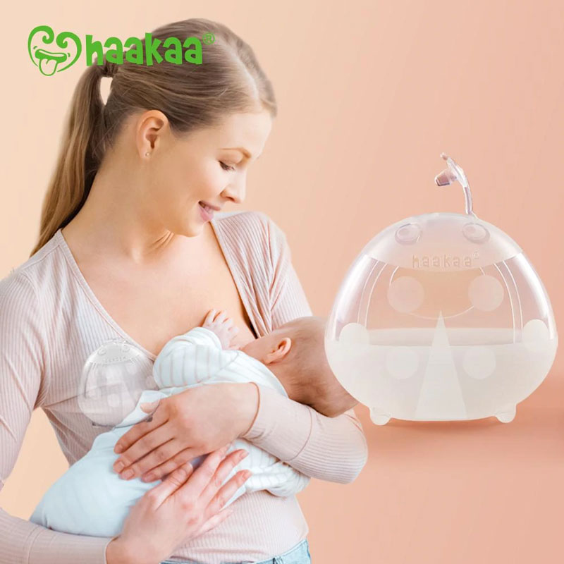 Haakaa Silicone Milk Collector 75 ml with mum