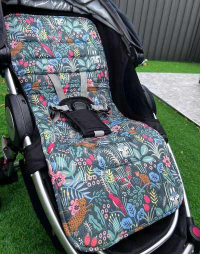 Shrubs & Animals Reversible Pram Liner