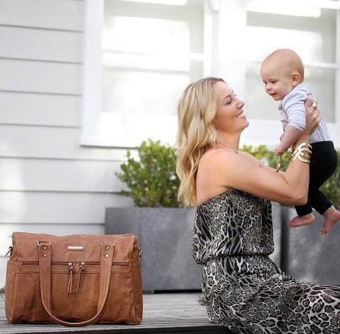 Vanchi indie holdall sales tan