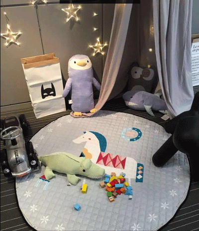 Ashley + Playmat